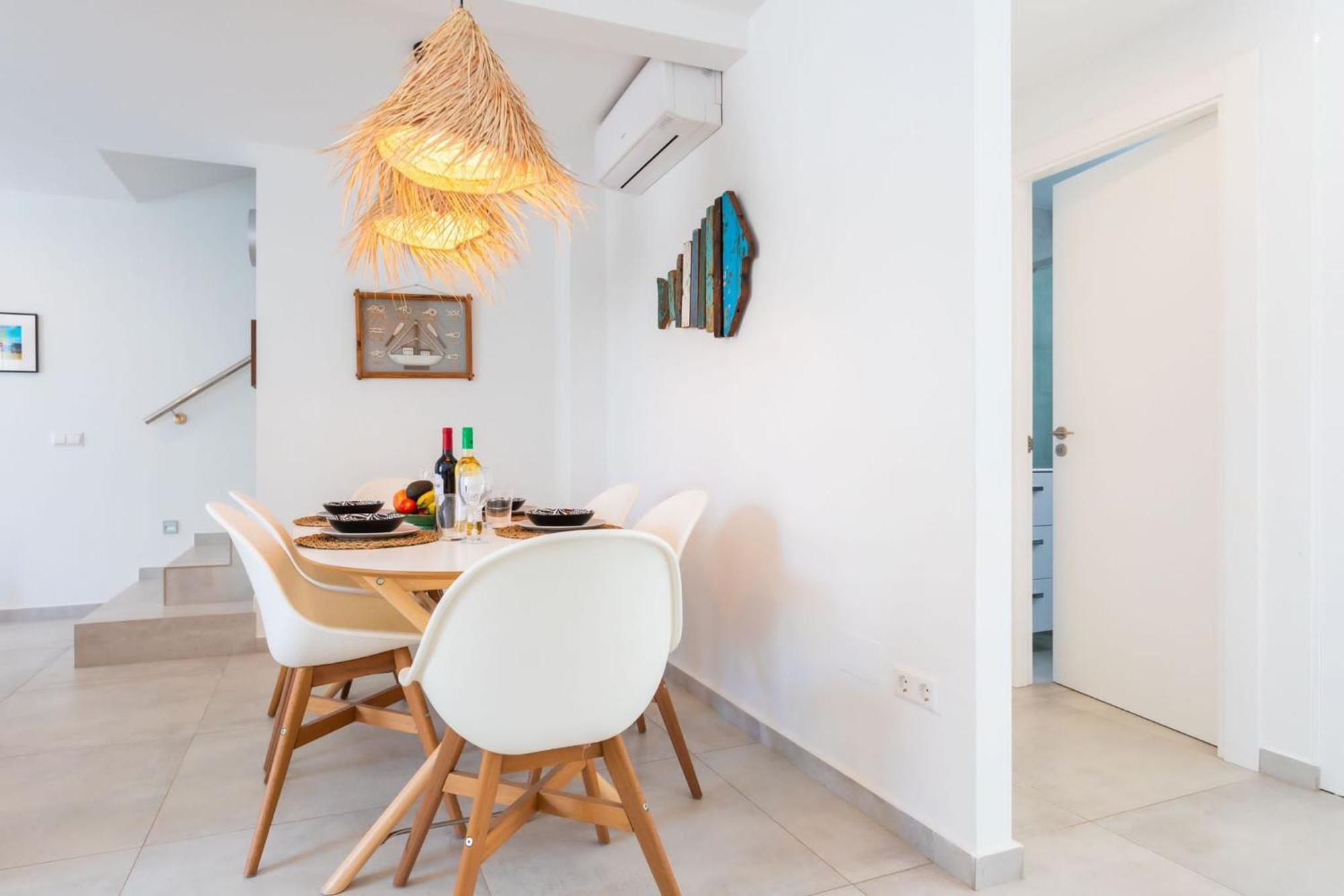 לה קאלה דה מיחאס La Cala Beach Home - Beachfront Few Steps Away From Sandy Beach מראה חיצוני תמונה